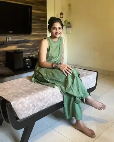 Call Girls Manjhanpur Cash On Delivery